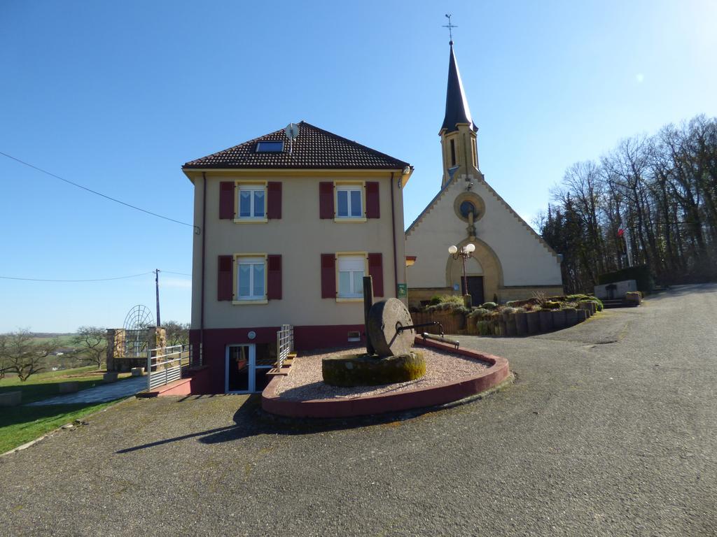 Gite "Vue Sur La Frontiere" Heining-les-Bouzonville Bagian luar foto